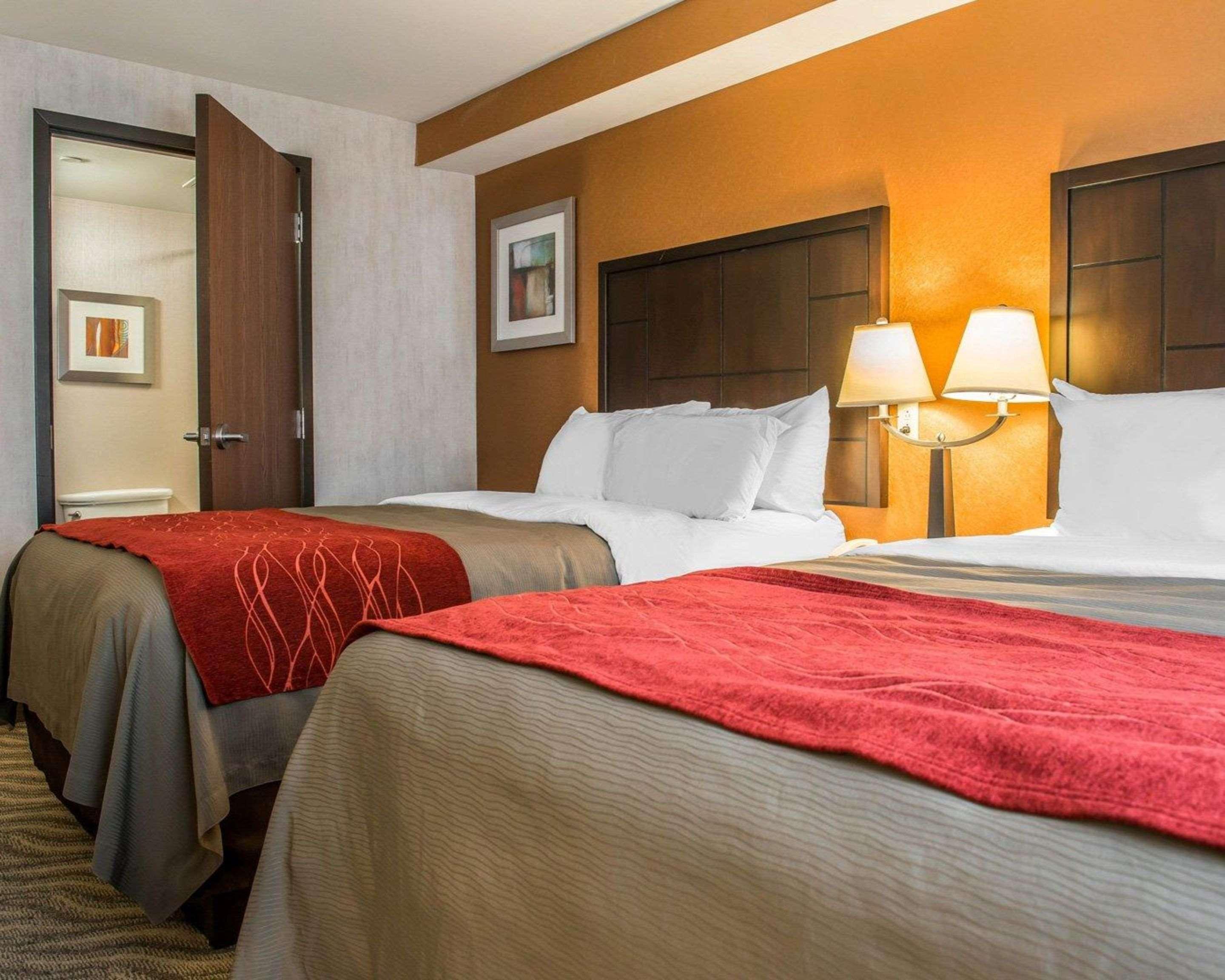 Red Roof Inn Pittsburgh - Mcknight Rd Eksteriør billede